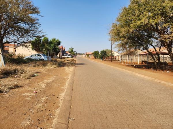 2.8 ha Land