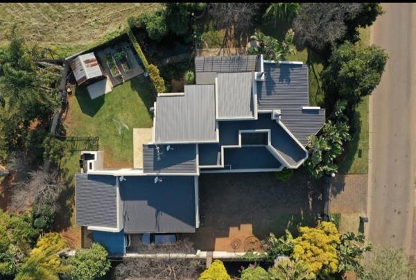 6 Bedroom House