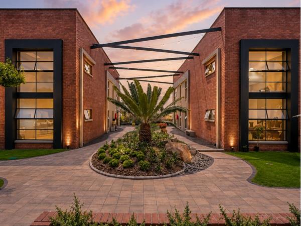 229 m² Commercial space