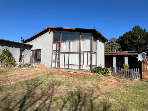 5 Bedroom House