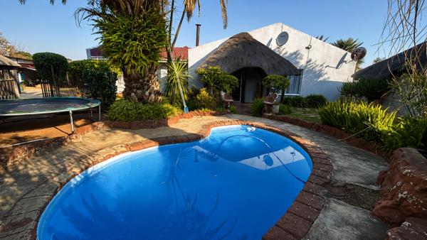 6 Bedroom House