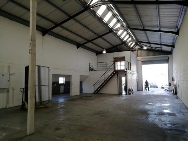 301 m² Industrial space