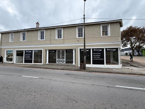 393 m² Commercial space