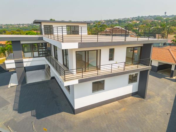 12 Bedroom House