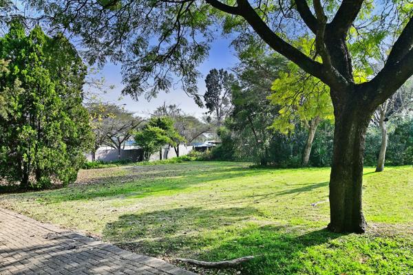 852 m² Land