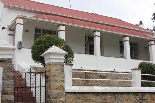 1 Bedroom House
