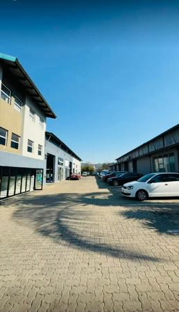 239 m² Commercial space
