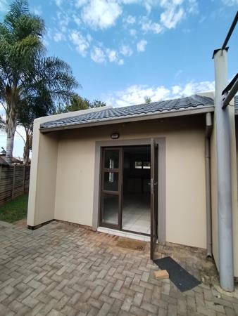 0.5 Bedroom Flat