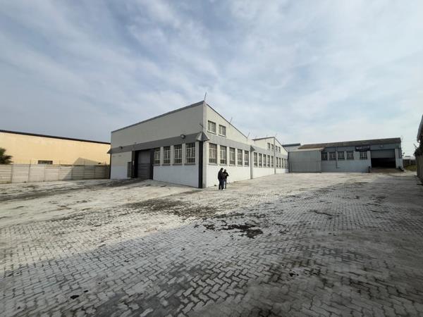 772 m² Industrial space