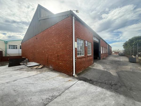 680 m² Industrial space