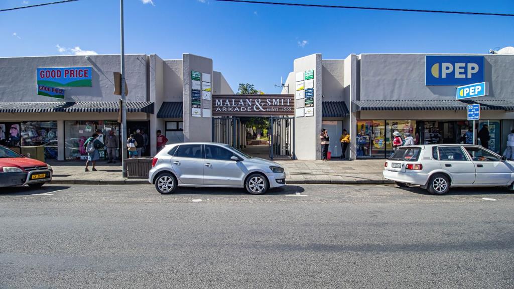 57.8 m² Commercial space