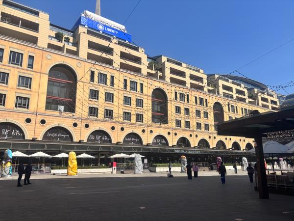 1 234 m² Office Space