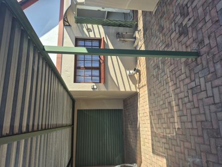 2 Bedroom Simplex