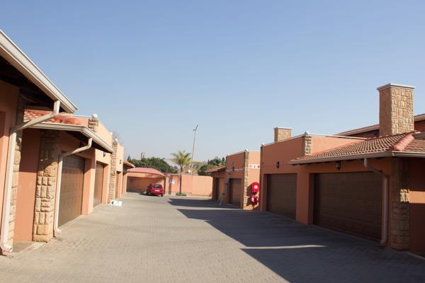 3 Bedroom Townhouse