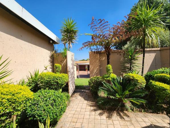 2 Bedroom House