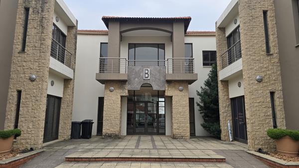 250 m² Commercial space