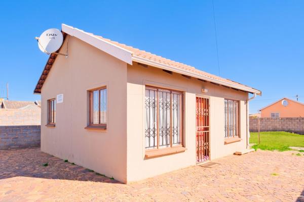2 Bedroom House