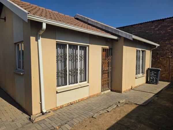 2 Bedroom House