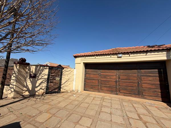 2 Bedroom House
