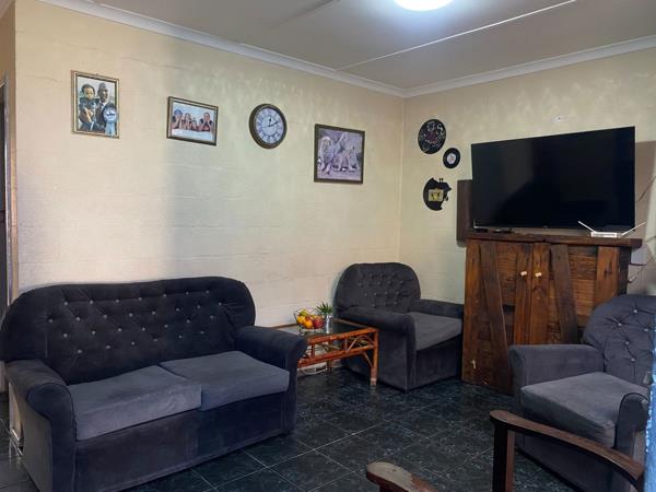 2 Bedroom House
