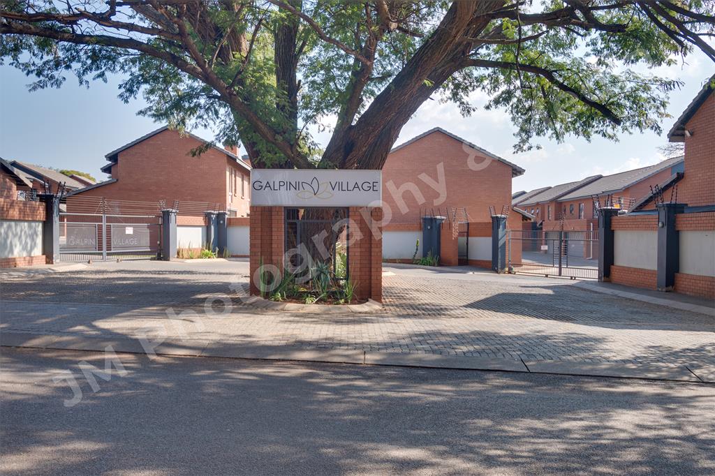 2 Bedroom Simplex
