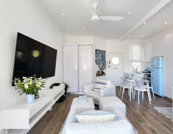 Bachelor apartment