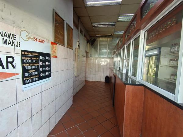 218 m² Commercial space