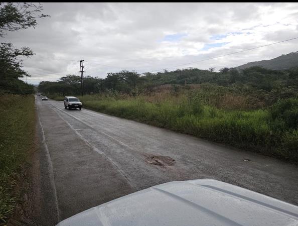 1 350 m² Land