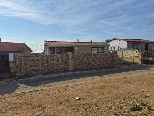 2 Bedroom House
