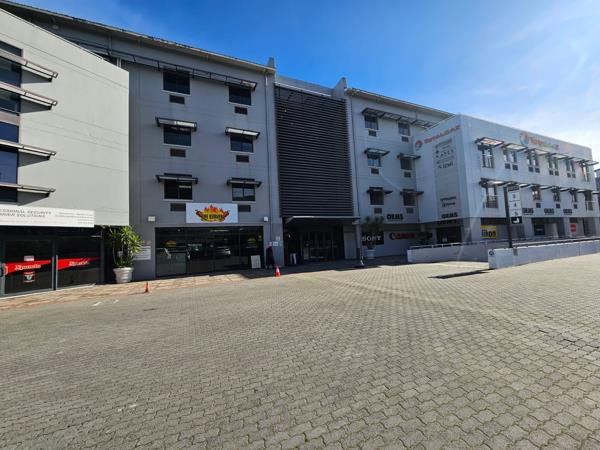 1 067 m² Commercial space