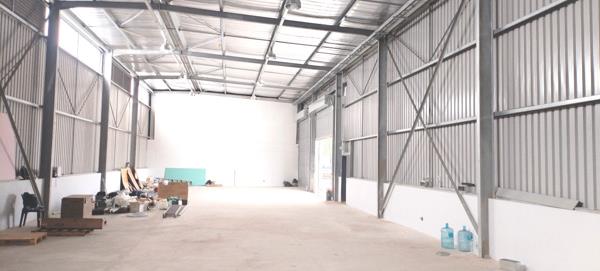 561 m² Commercial space