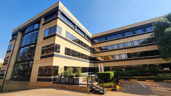 384 m² Office Space