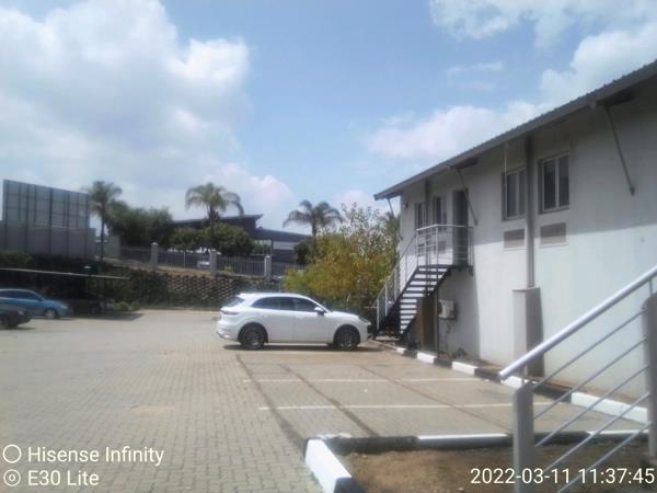 125 m² Commercial space