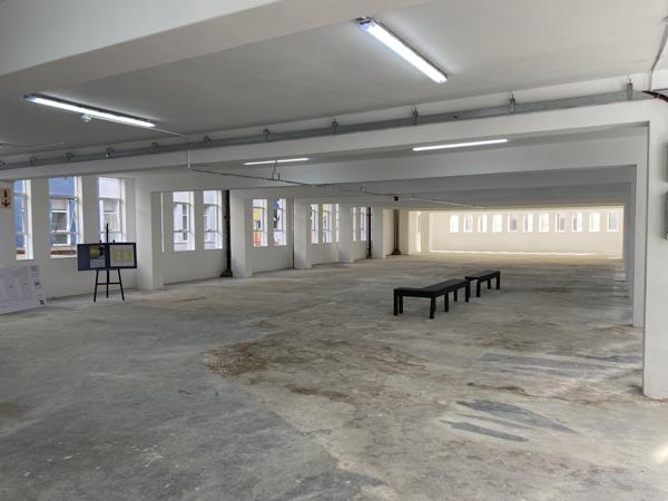 2 074 m² Commercial space
