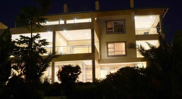 11 Bedroom House