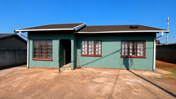 2 Bedroom House