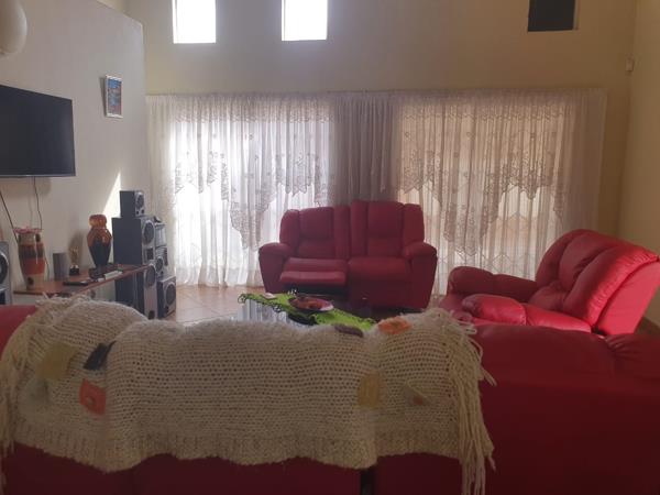 3 Bedroom Townhouse