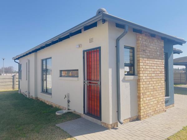 2 Bedroom House