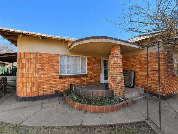 10 Bedroom House