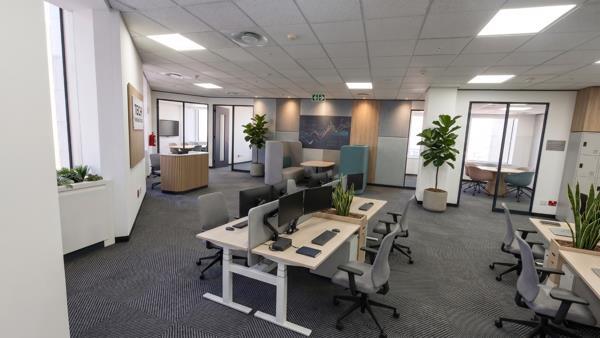 435 m² Office Space