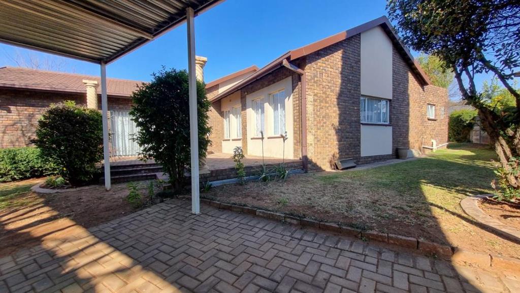 4 Bedroom House