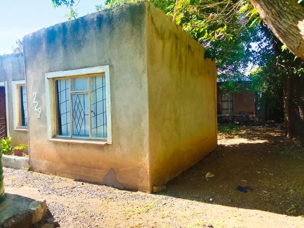 608 m² Land