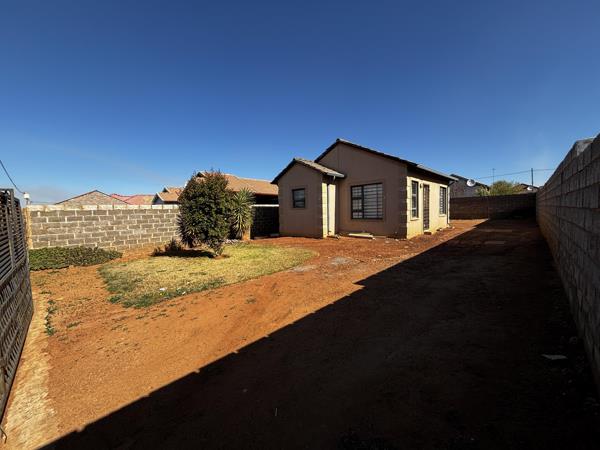 2 Bedroom House