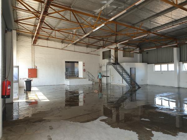 396 m² Industrial space