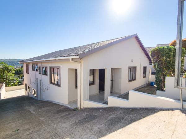 6 Bedroom House