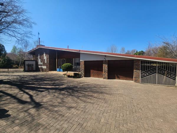 5 Bedroom House