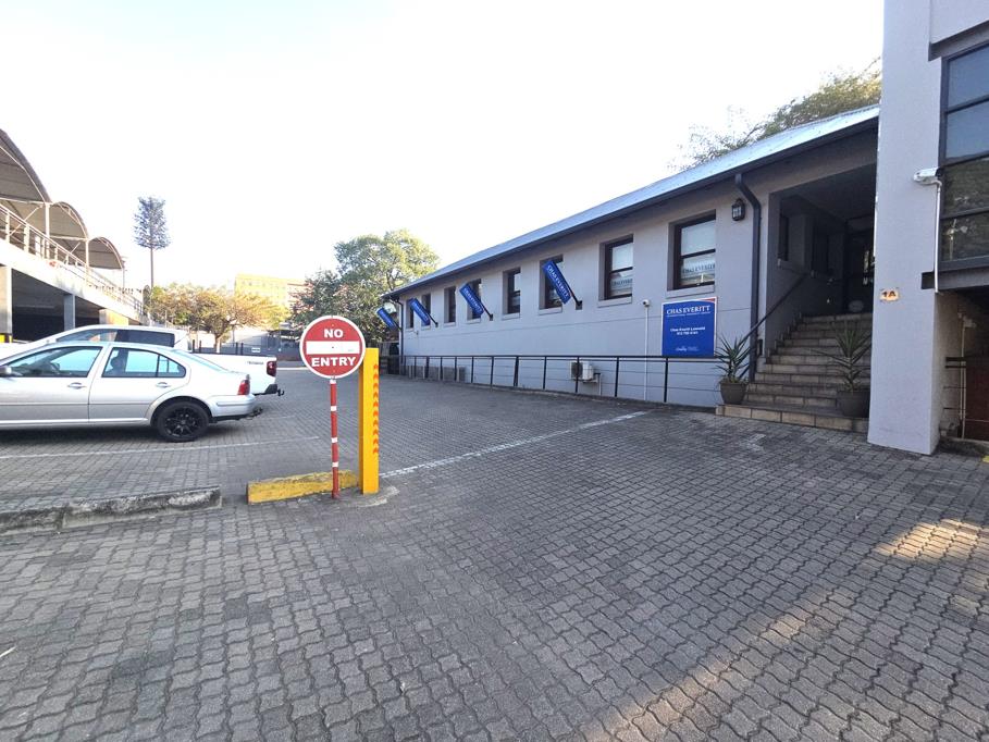 186 m² Office Space
