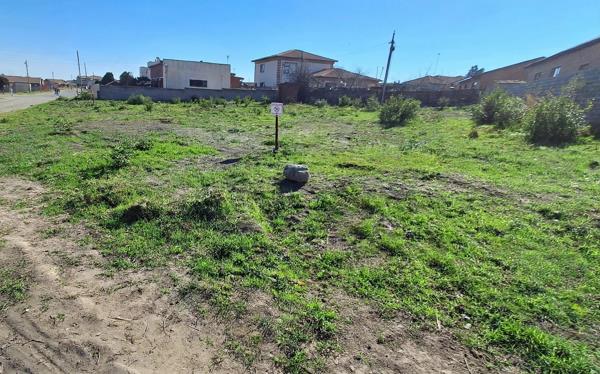 651 m² Land