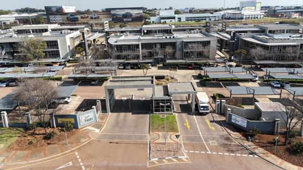 236.8 m² Commercial space