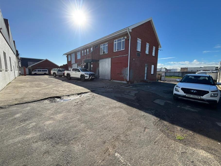 362 m² Industrial space